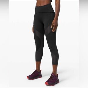 Lululemon Uncovered Strength High-Rise Crop Leggings 23” Black Sz 6 W6BAWS Mesh